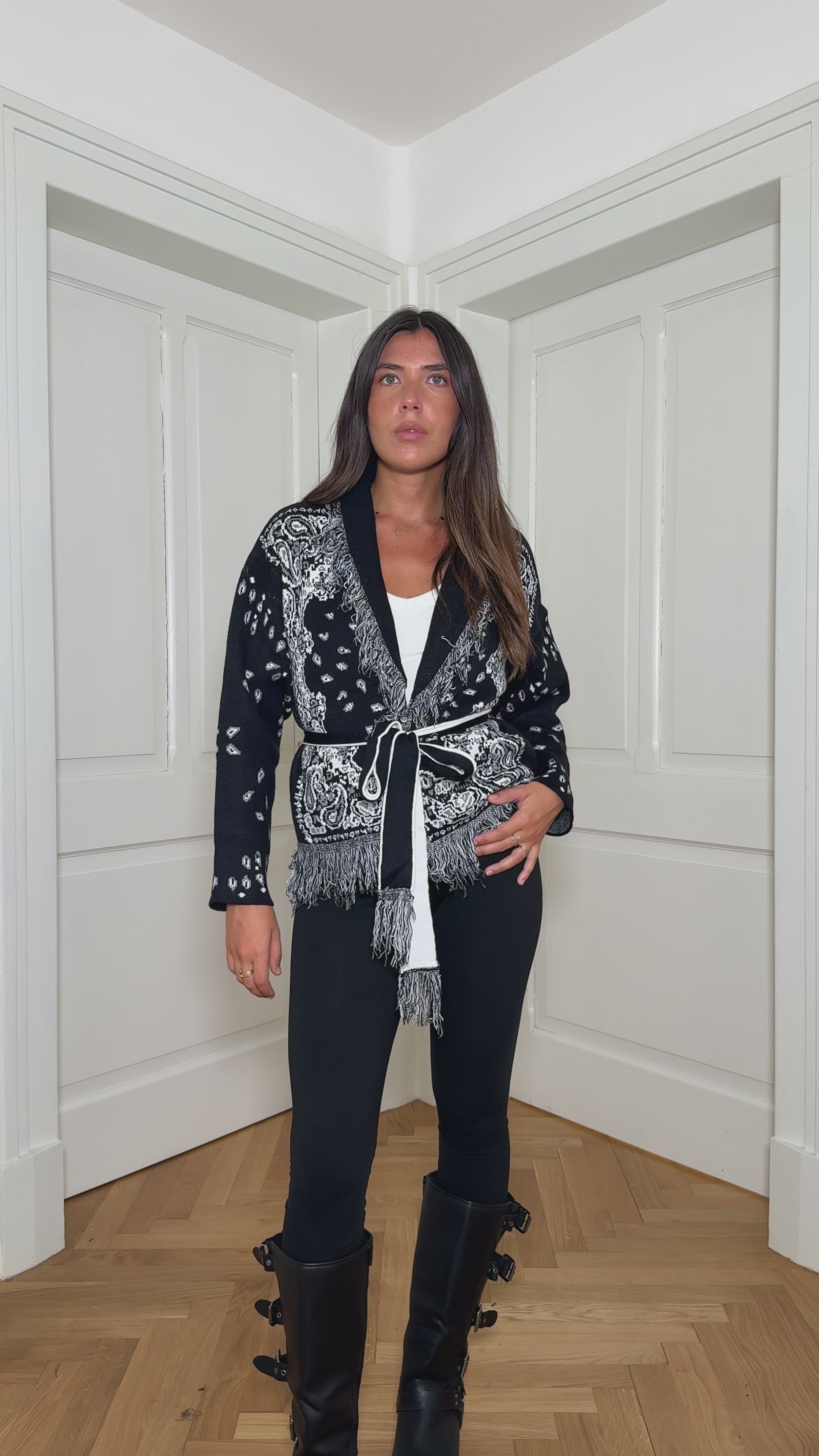 Cardigan Corto 2