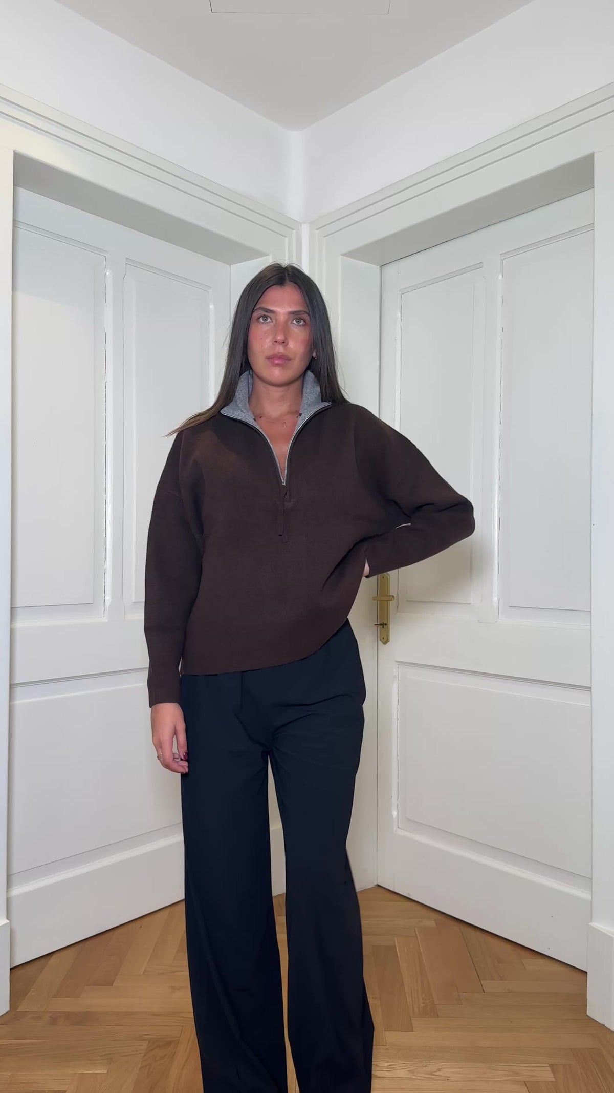 Maglione titti marrone