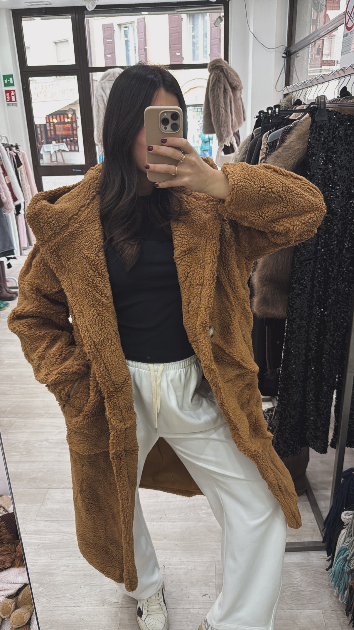 Teddy lungo con cappuccio