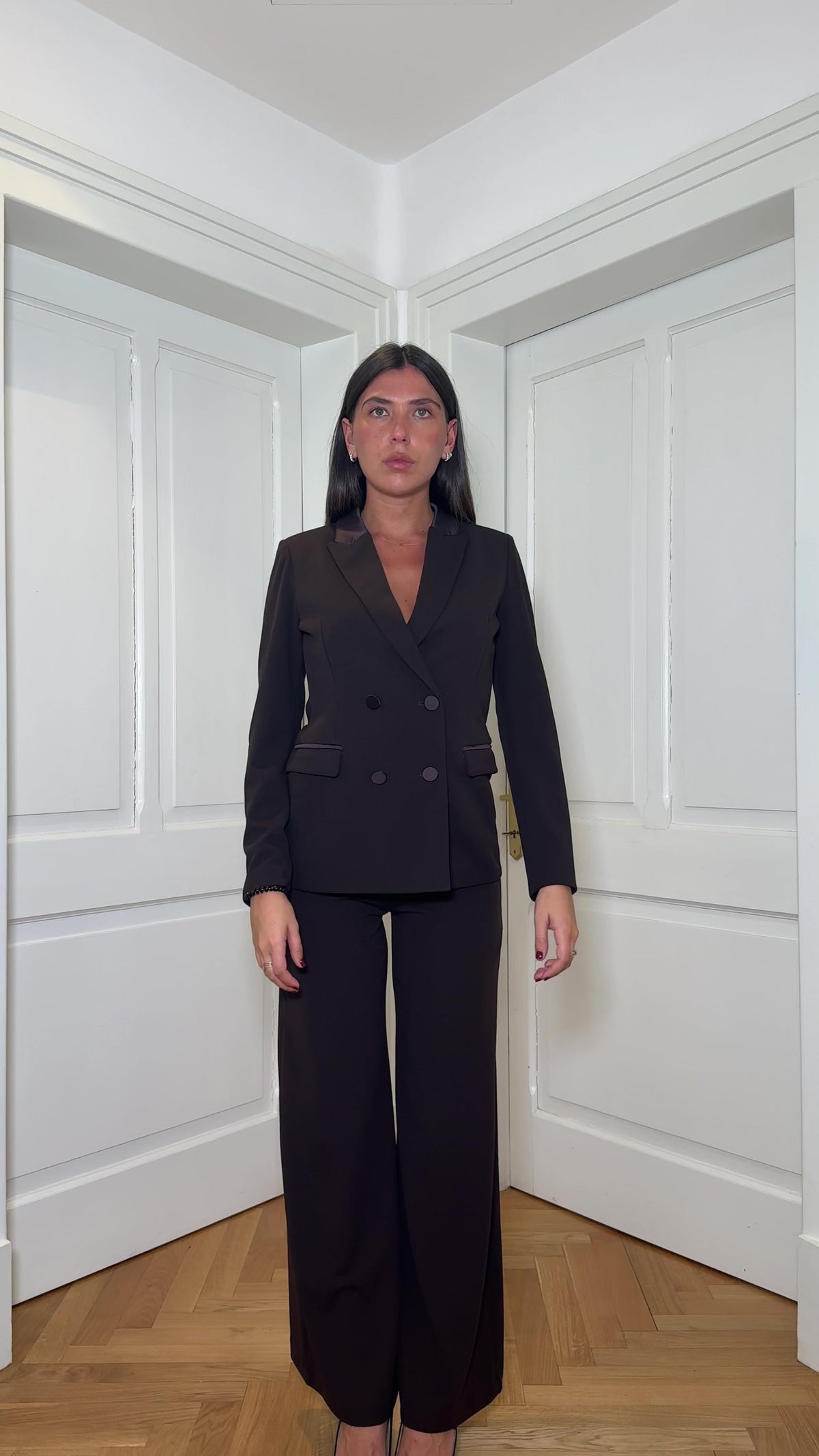 Tailleur marrone