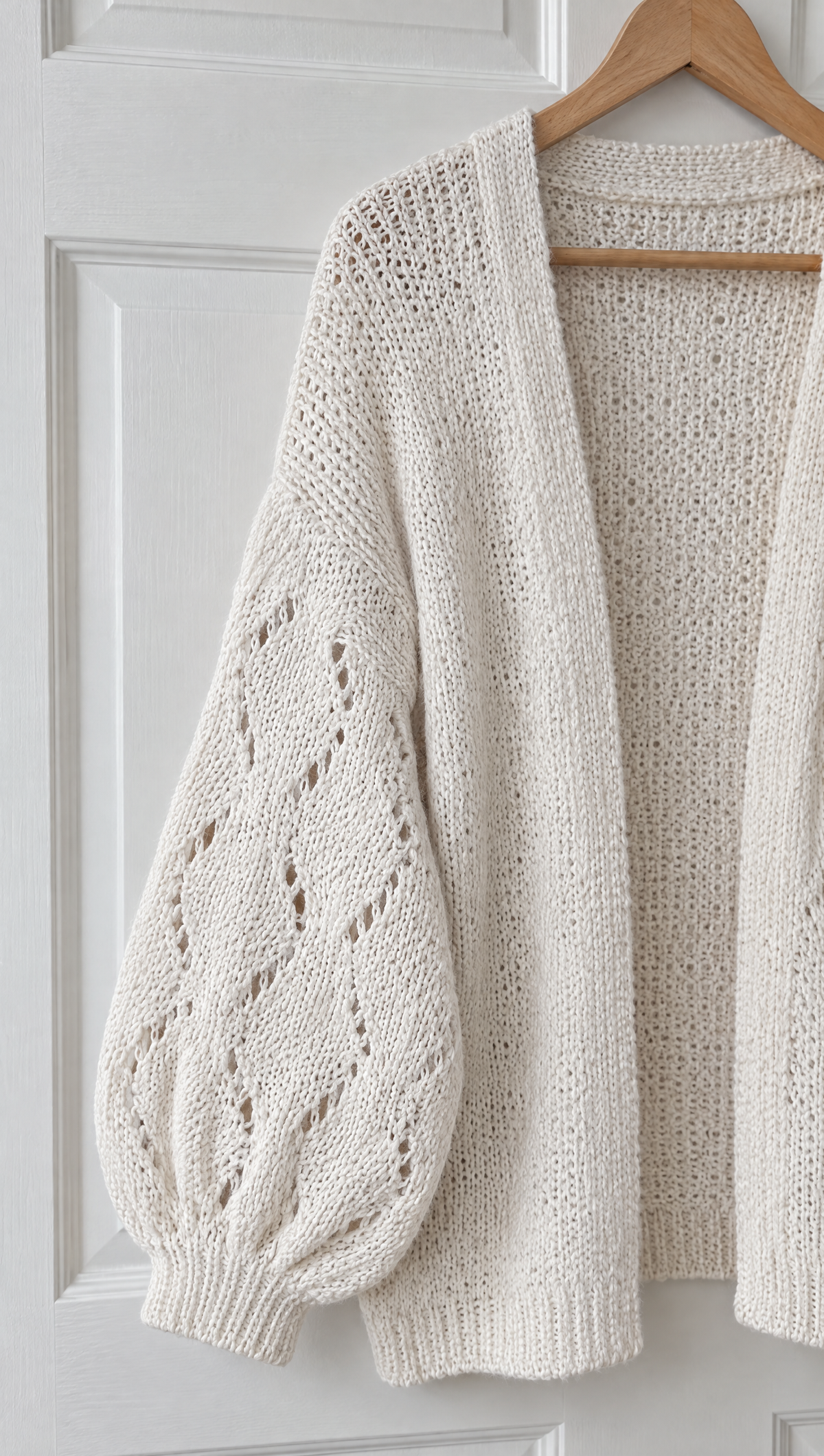 Cardigan Anita Bianco - dettaglio della maglia traforata